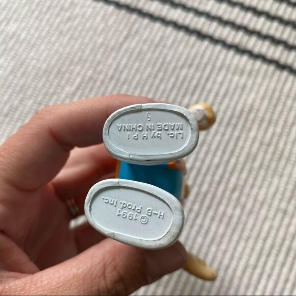 Vintage Rockin Fred Flintstone Rubber Figurine - Picture 3 of 3